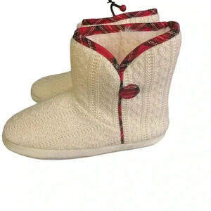Slipper Boots NWOT